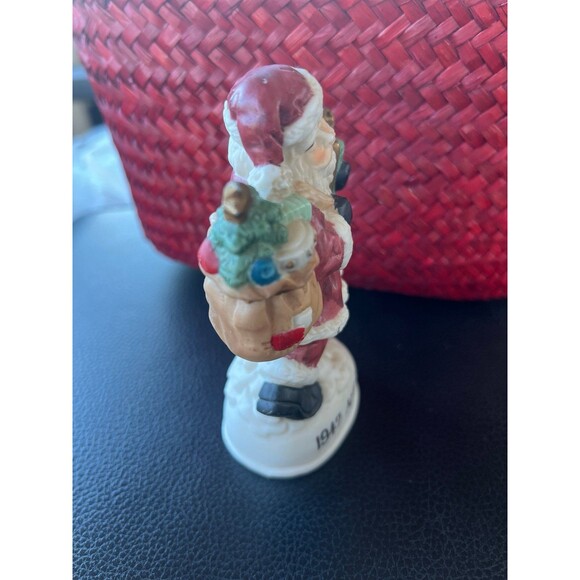 Vintage Santa fiqurine feom Around the World - Picture 4 of 4